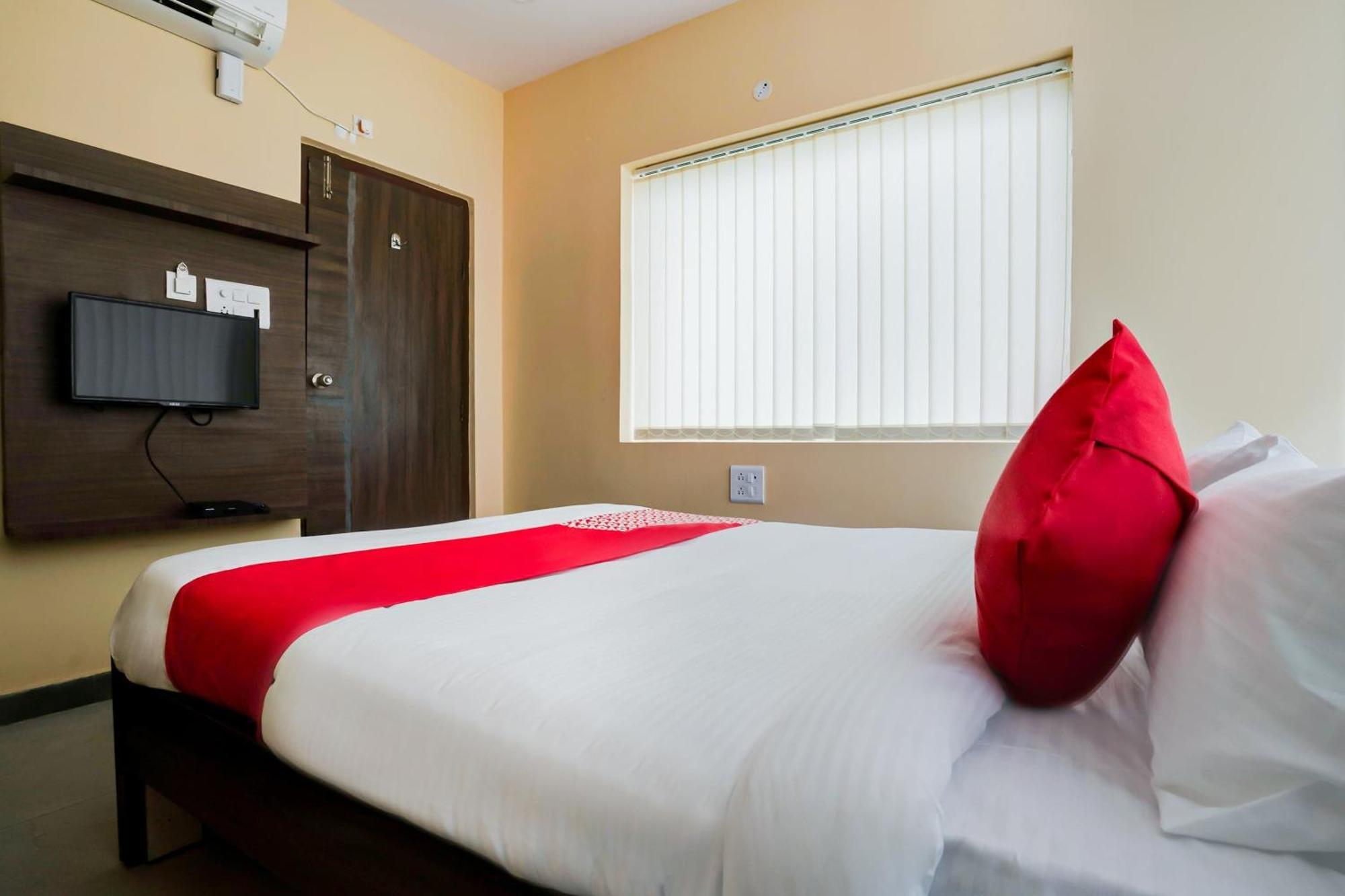 Hotel O Alekhya Residency Cafe Bahar Sururnagar Kültér fotó